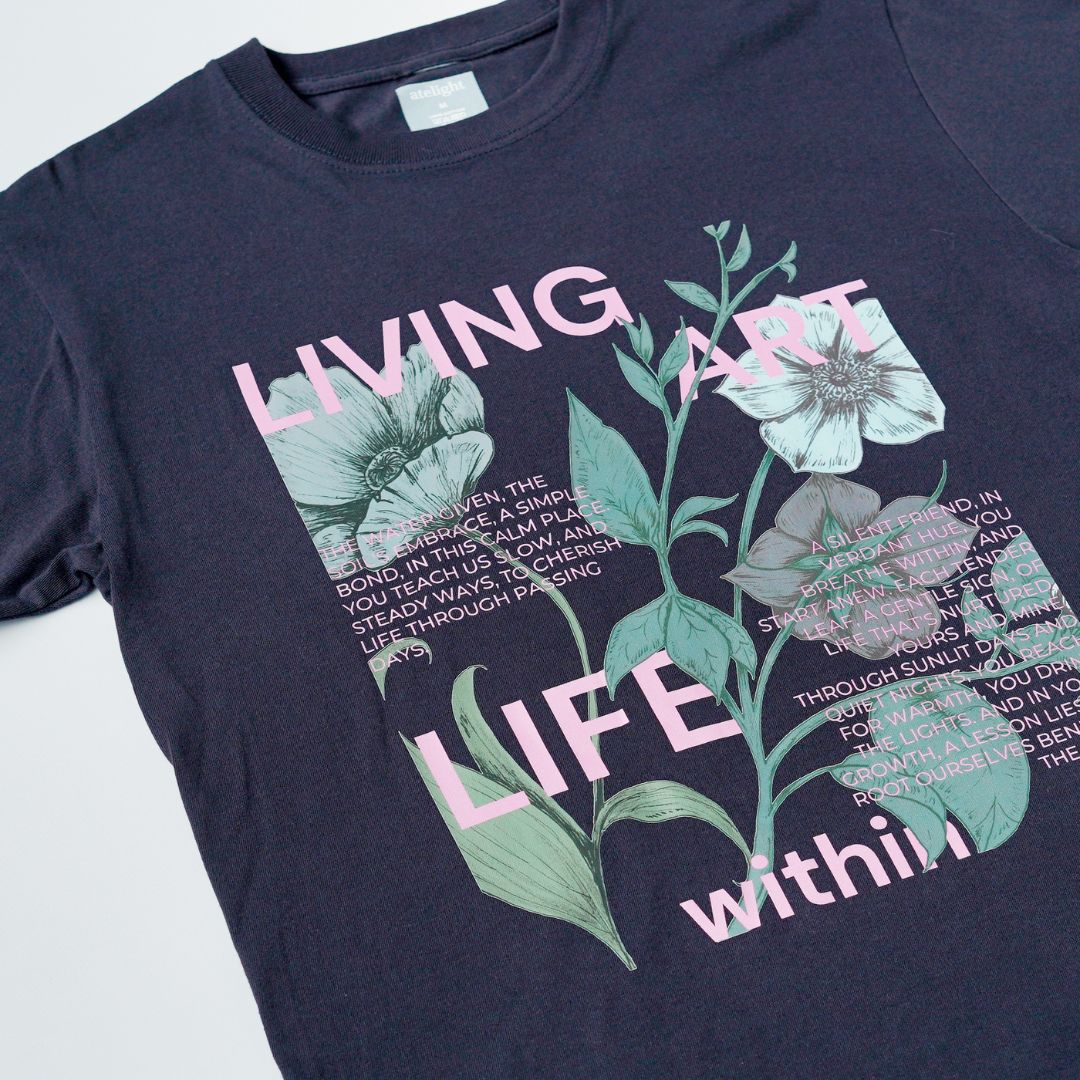 【T-SHIRT NAVY】LIVING ART
